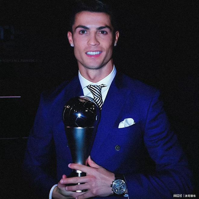 爱游戏娱乐-史上最年轻的“欧洲金靴”首秀欧冠的简单介绍